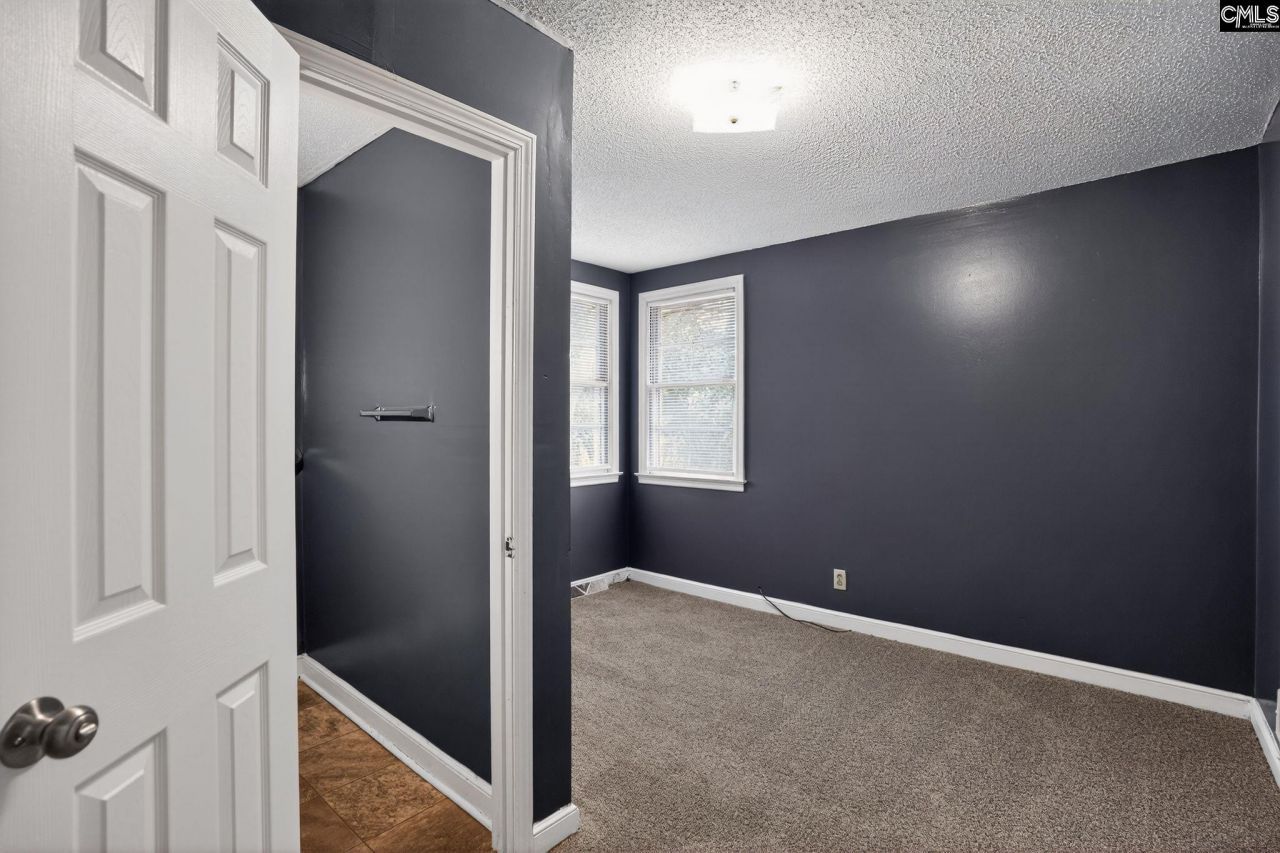 7216 Clifford Drive  Photo 25