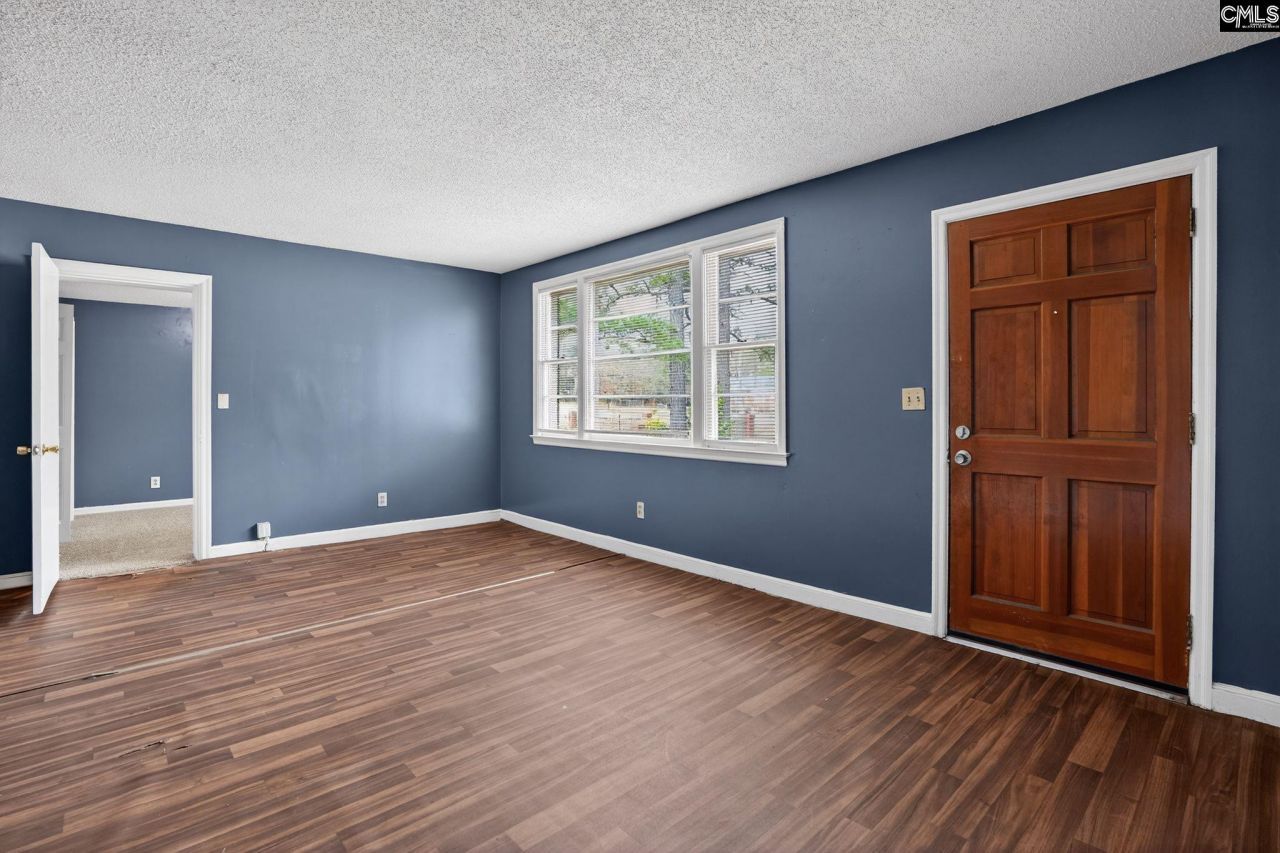 7216 Clifford Drive  Photo 7