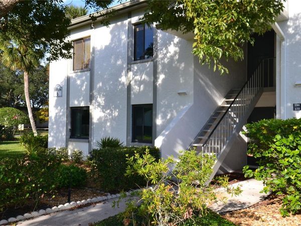 135 W CYPRESS COURT, OLDSMAR, FL 34677