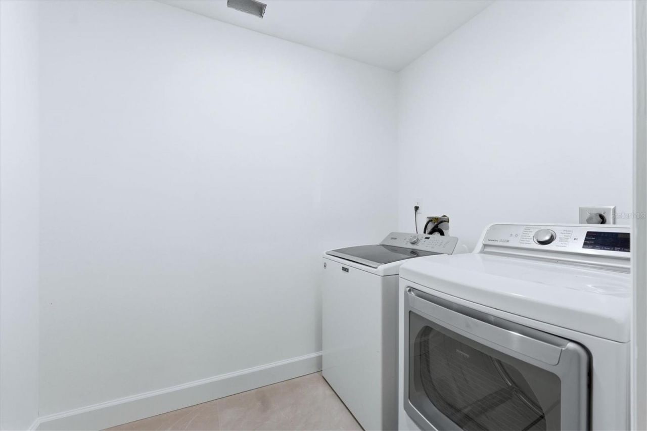 700 Tropical Circle, Sarasota, FL 34242 Photo