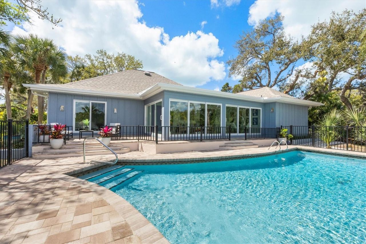 700 Tropical Circle, Sarasota, FL 34242 Photo