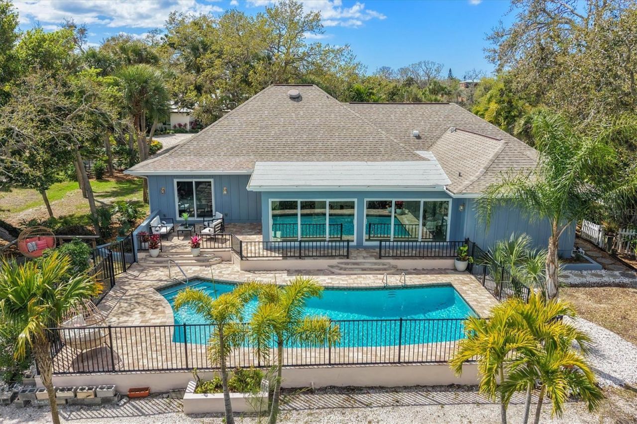 700 Tropical Circle, Sarasota, FL 34242 Photo
