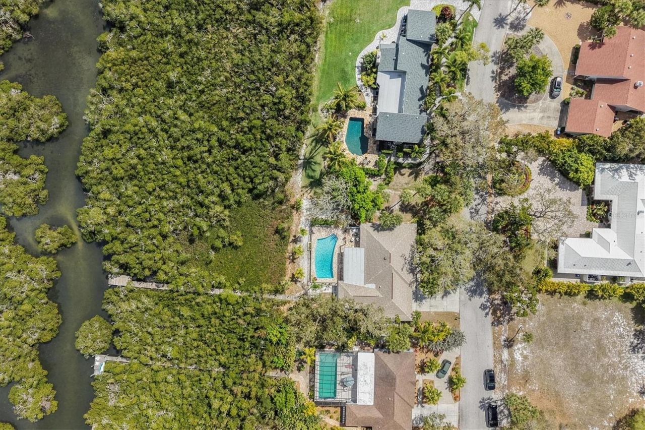 700 Tropical Circle, Sarasota, FL 34242 Photo