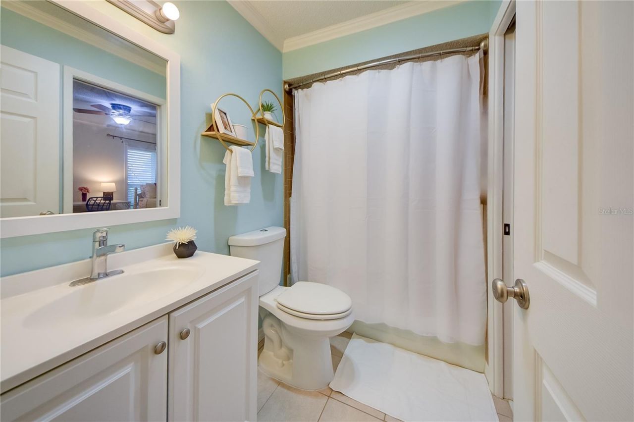 3001 Vivienda Boulevard, Bradenton, FL 34207 Photo