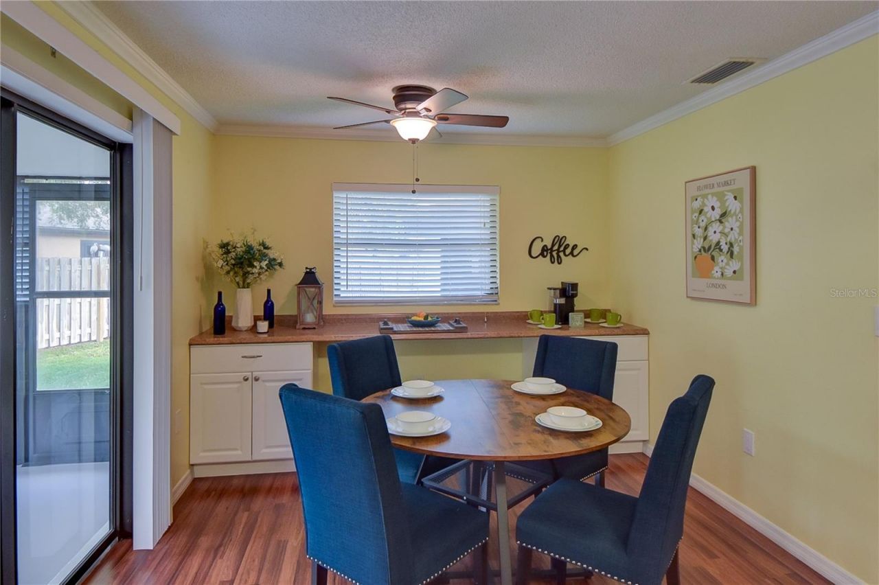 3001 Vivienda Boulevard, Bradenton, FL 34207 Photo