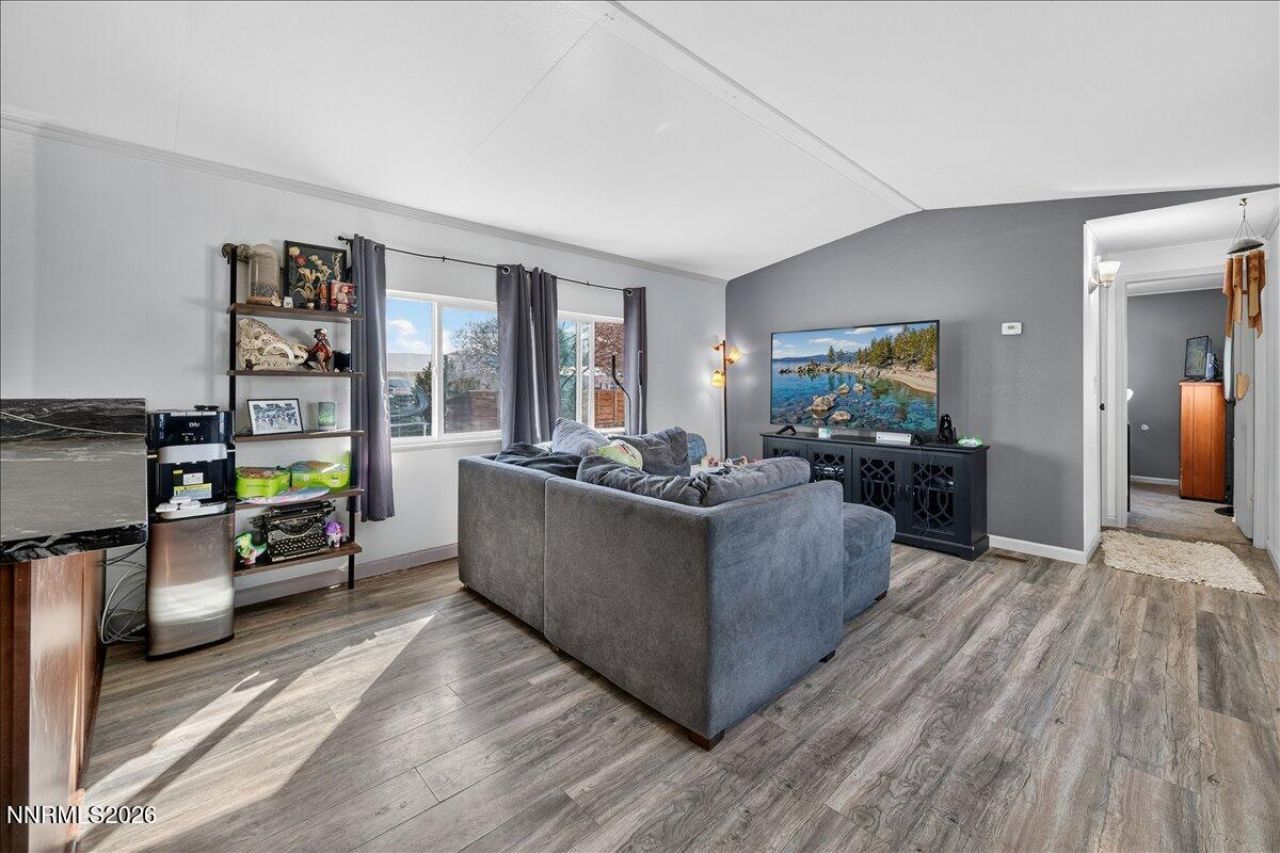 5607 Pearl Drive, Sun Valley, NV 89433 Photo