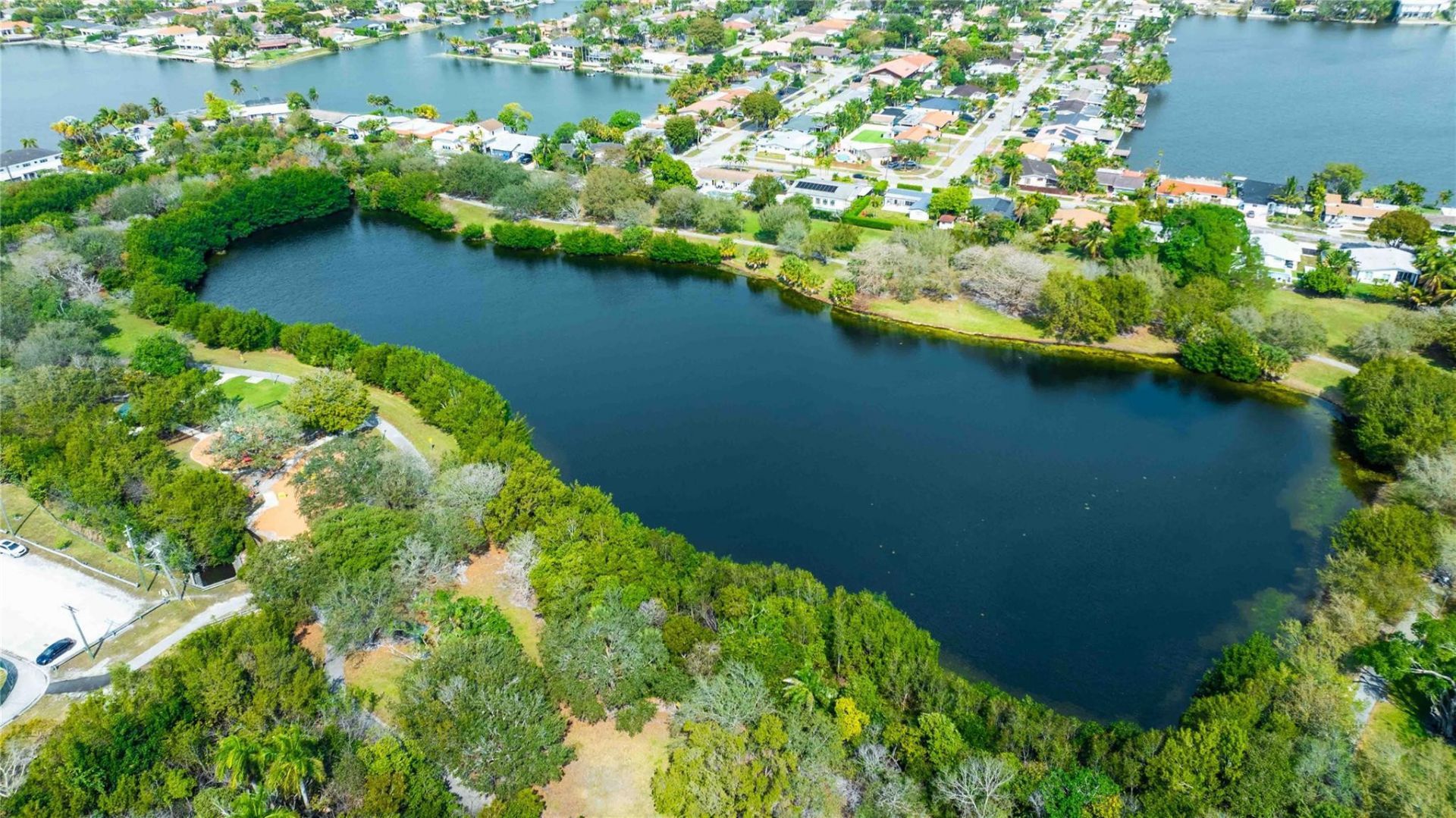 2515 NE 207th Street, Miami, FL 33180 Photo