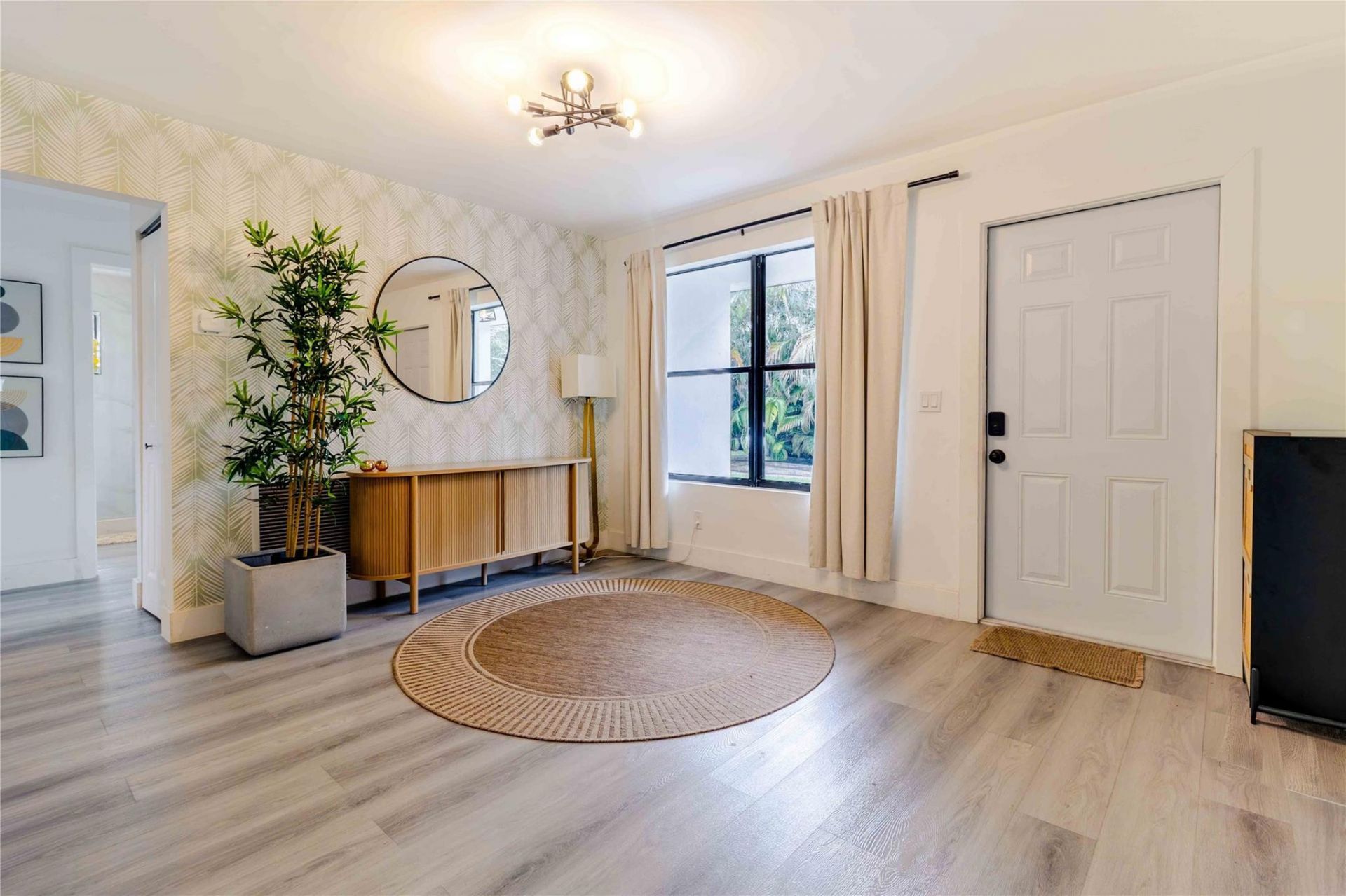 2515 NE 207th Street, Miami, FL 33180 Photo