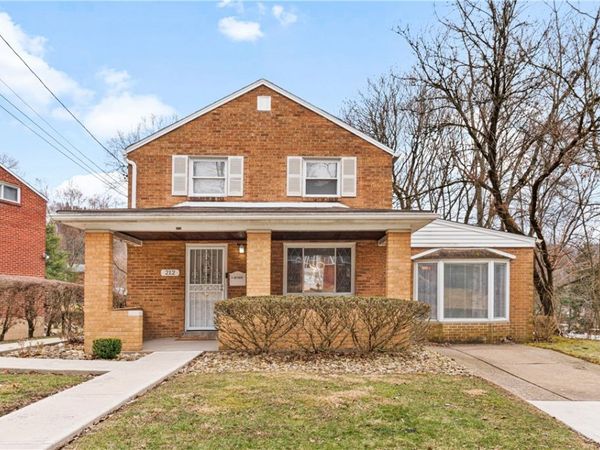 212 Richland Dr, Penn Hills, PA 15235