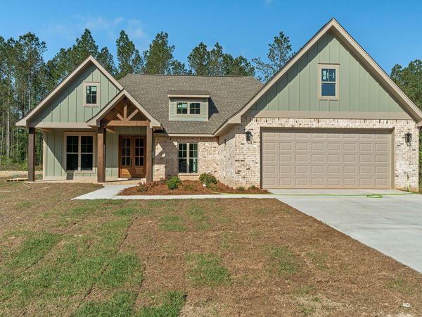 49 Pipestone Pass, Sumrall, MS 39482