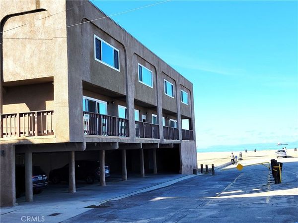1001 Seal Way, Unit 2, Seal Beach, CA 90740