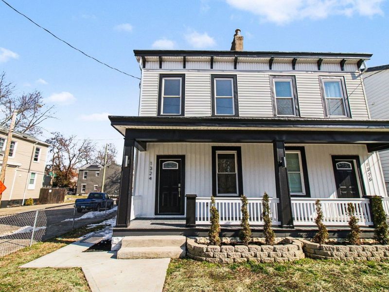 1324 Scott Street, Covington, KY 41011 Photo 2