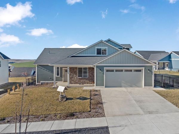1120 Overlook Dr, Pullman, WA 99163