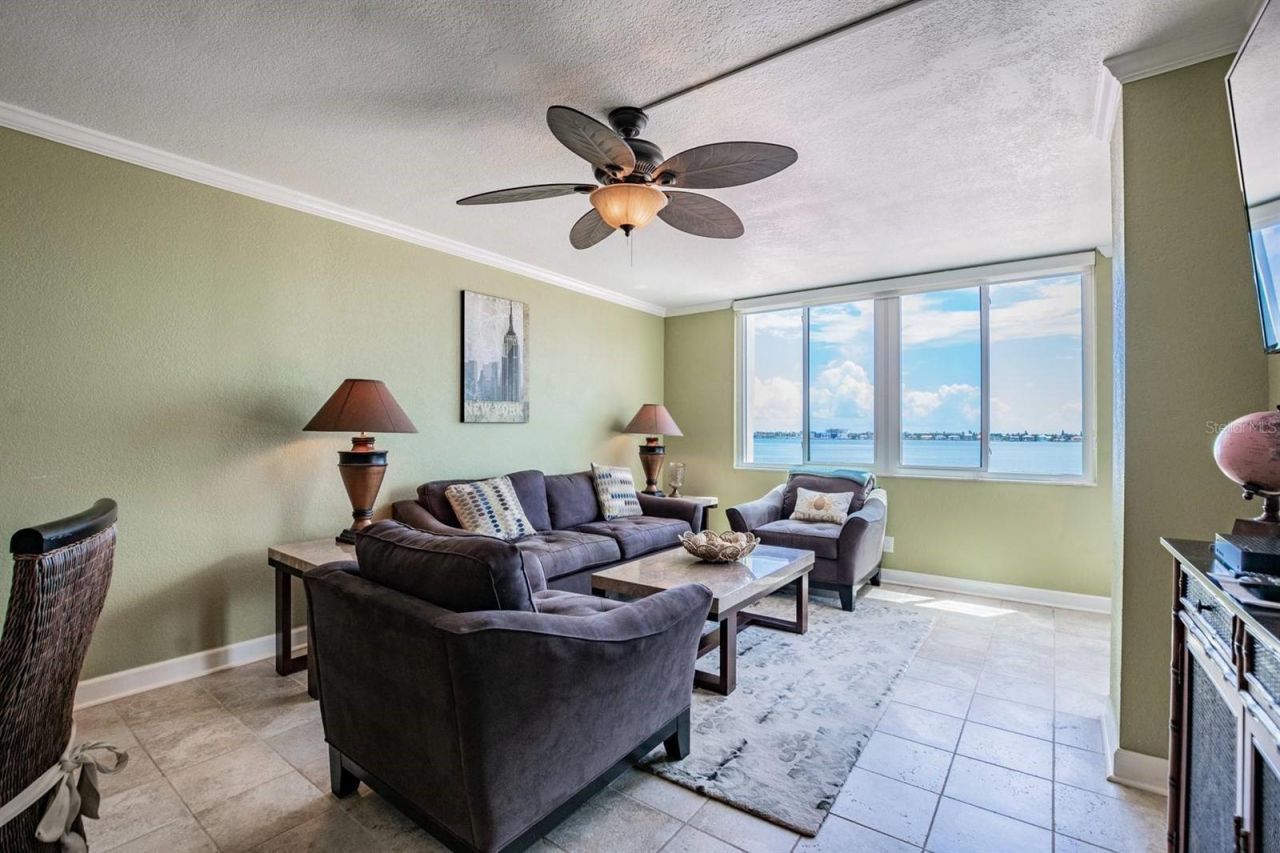 6295 Bahia Del Mar Circle , Unit 401, Saint Petersburg, FL 33715 Photo
