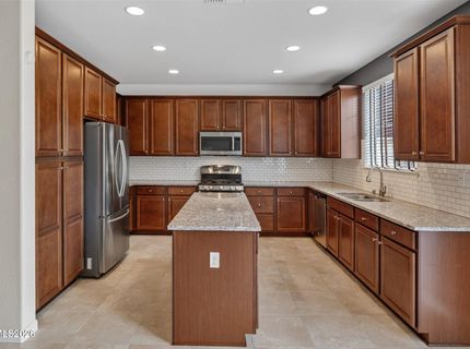 10855 Pebble Hill Drive, Reno, NV 89521 Photo