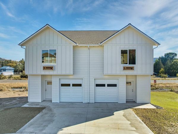 2815 Cyprus Court, Moscow, ID 83843