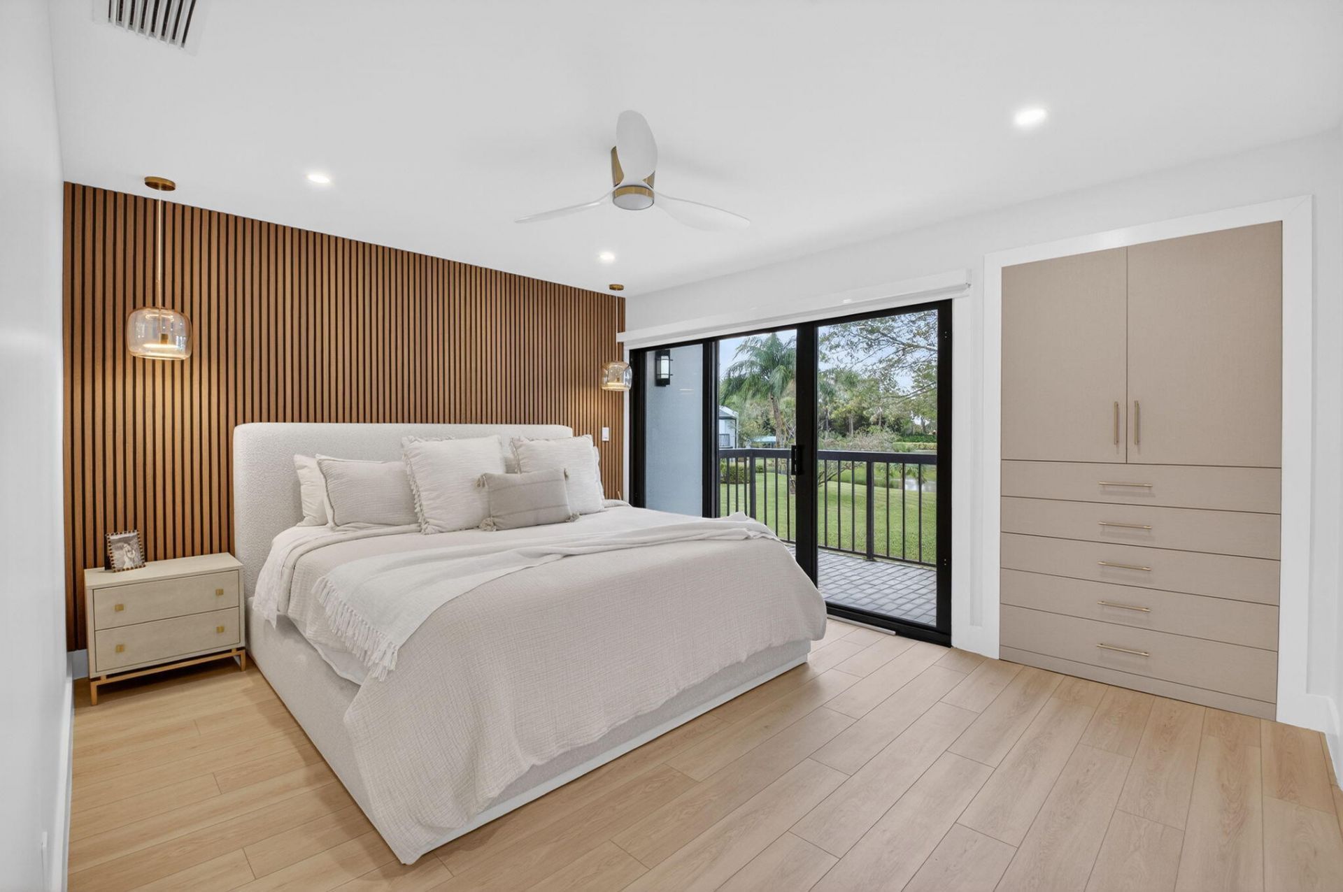 3207 Bridgewood Drive, Boca Raton, FL 33434 Photo