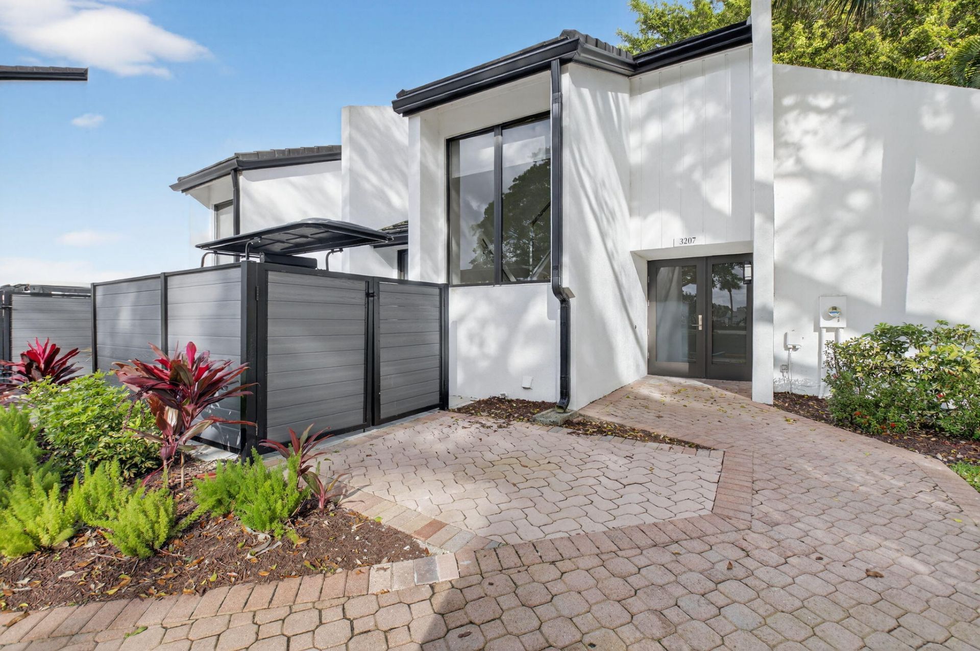 3207 Bridgewood Drive, Boca Raton, FL 33434 Photo