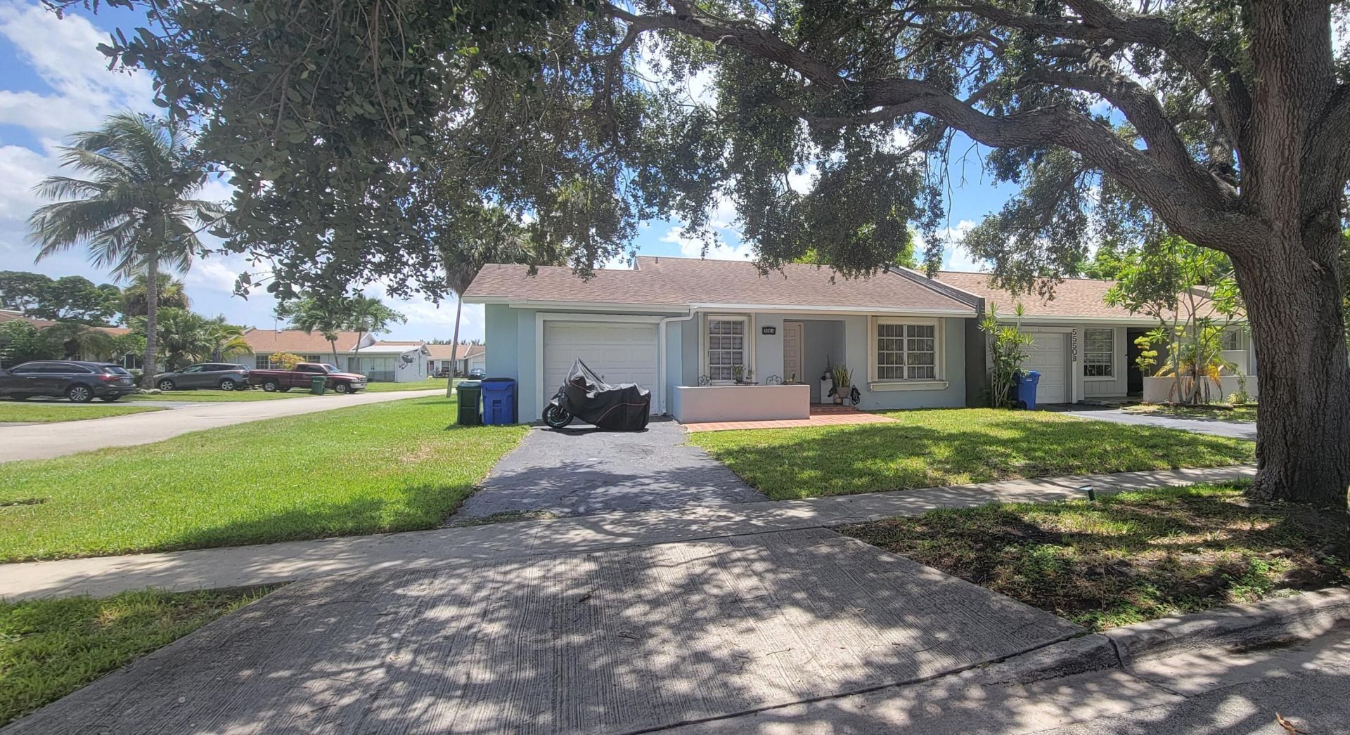 5550 Lakewood Circle, Unit A, Margate, FL 33063 Photo