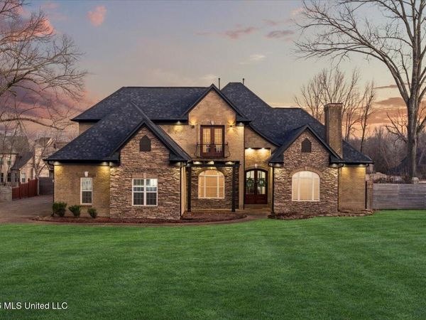 2615 Pimberton Cove, Southaven, MS 38672