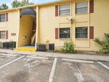 7627 DOLONITA DRIVE , Unit 7627, TAMPA, FL 33615