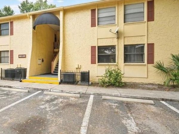 7627 DOLONITA DRIVE , Unit 7627, TAMPA, FL 33615