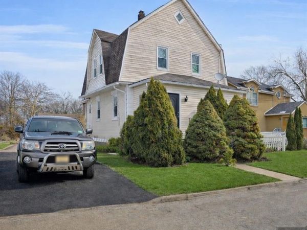 73 Fairview Avenue, TEANECK, NJ 07666