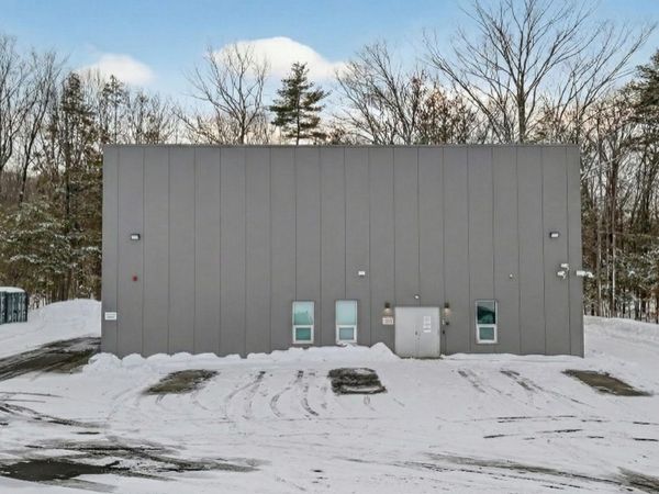 505 Maine 236 , Eliot, ME 03903