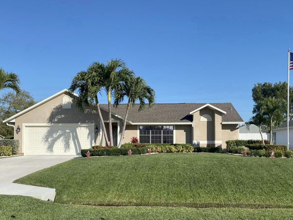 233 SW Chelsea Terrace, Port St. Lucie, FL 34953