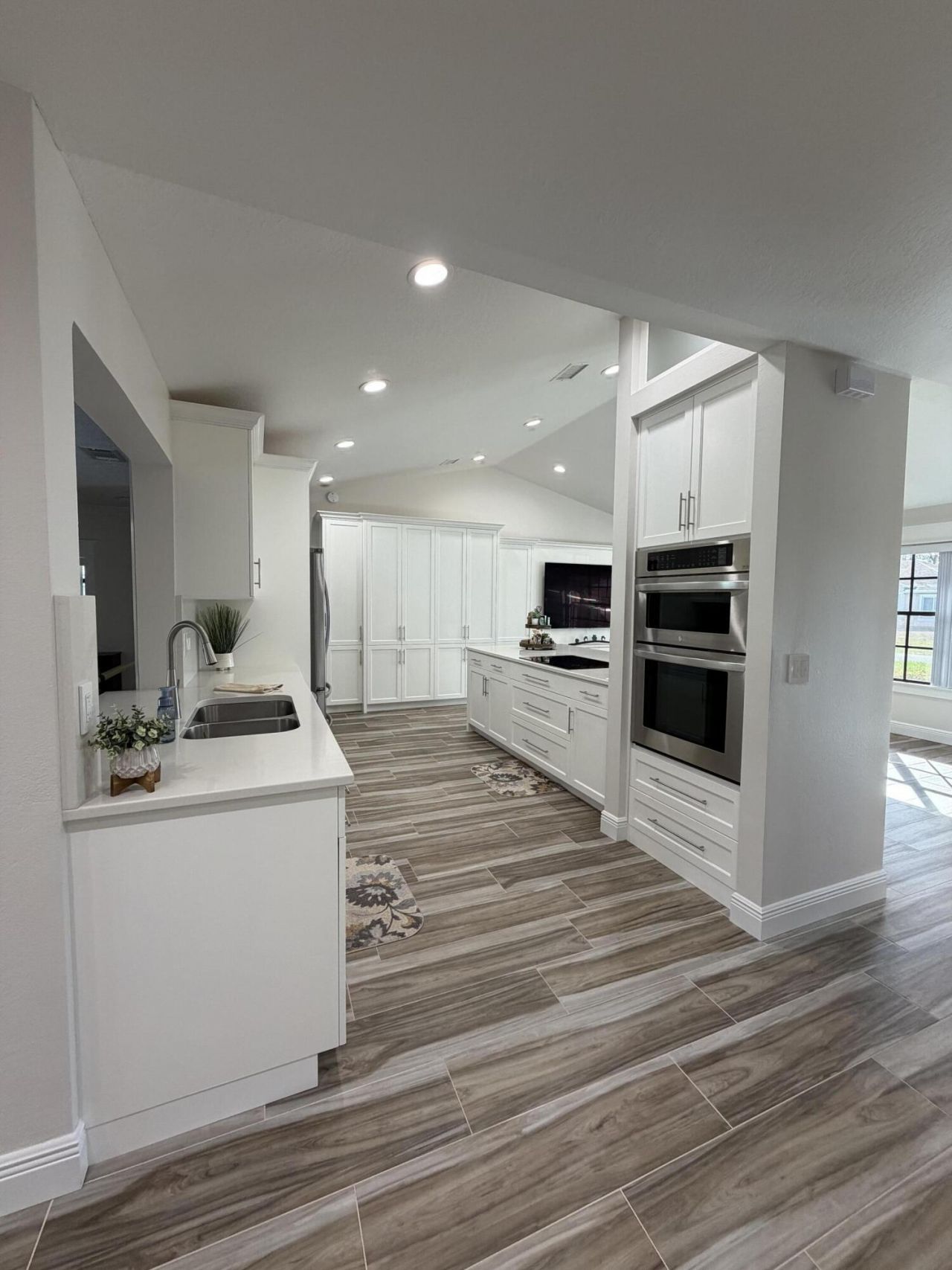 233 SW Chelsea Terrace, Port Saint Lucie, FL 34953 Photo