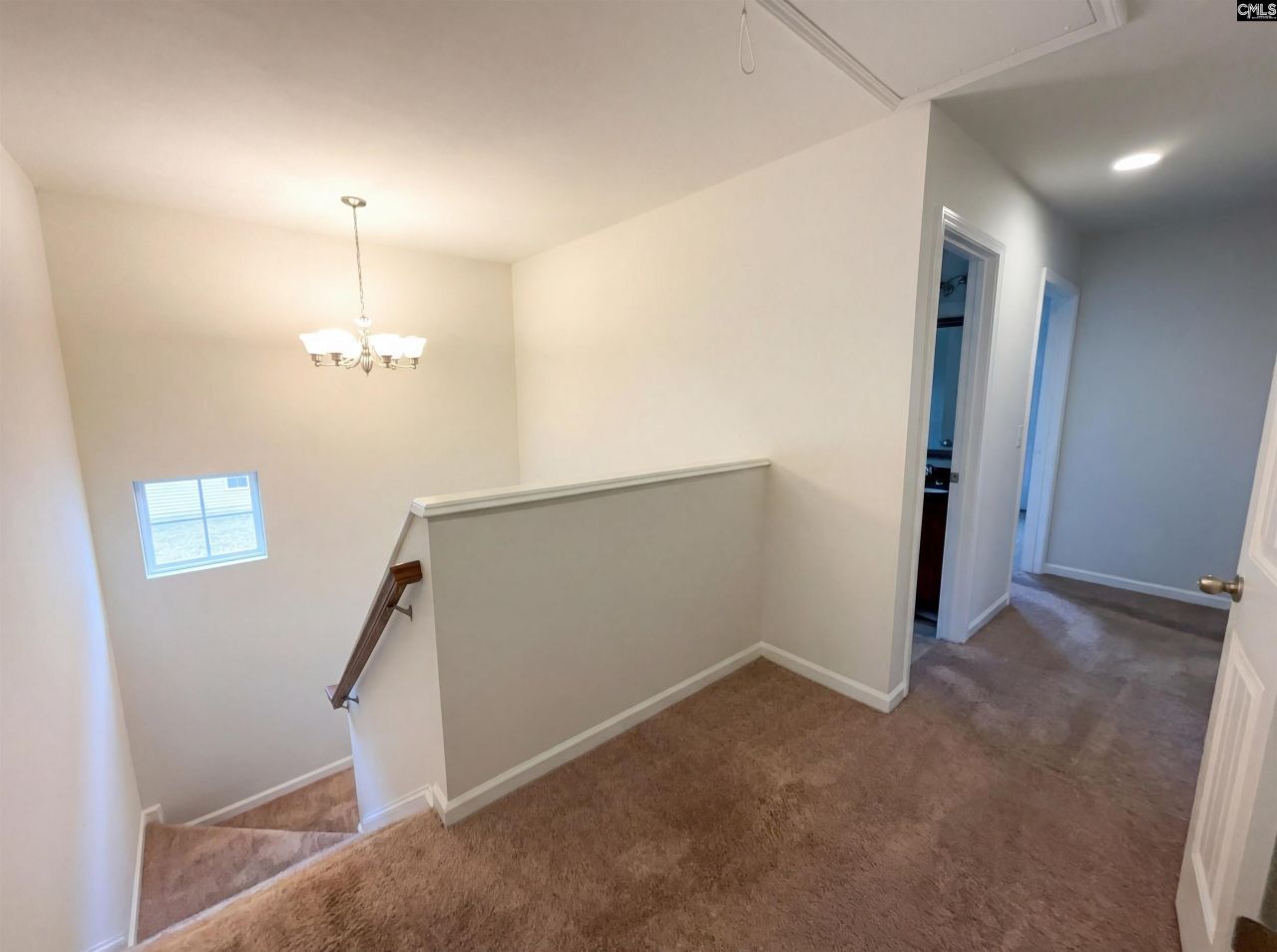 2077 Bankwell Road Photo 21