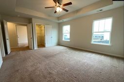 2077 Bankwell Road photo 4