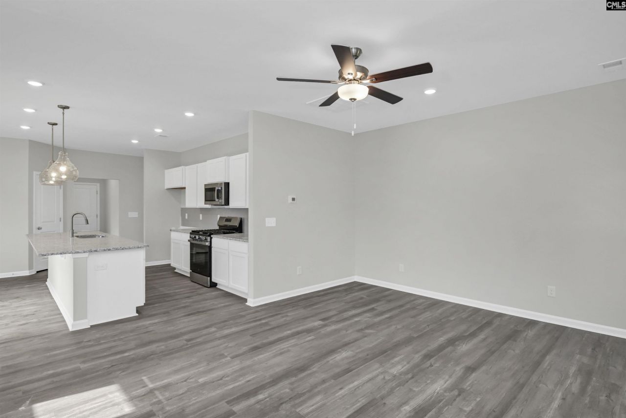 211 Raglins Way Photo 13