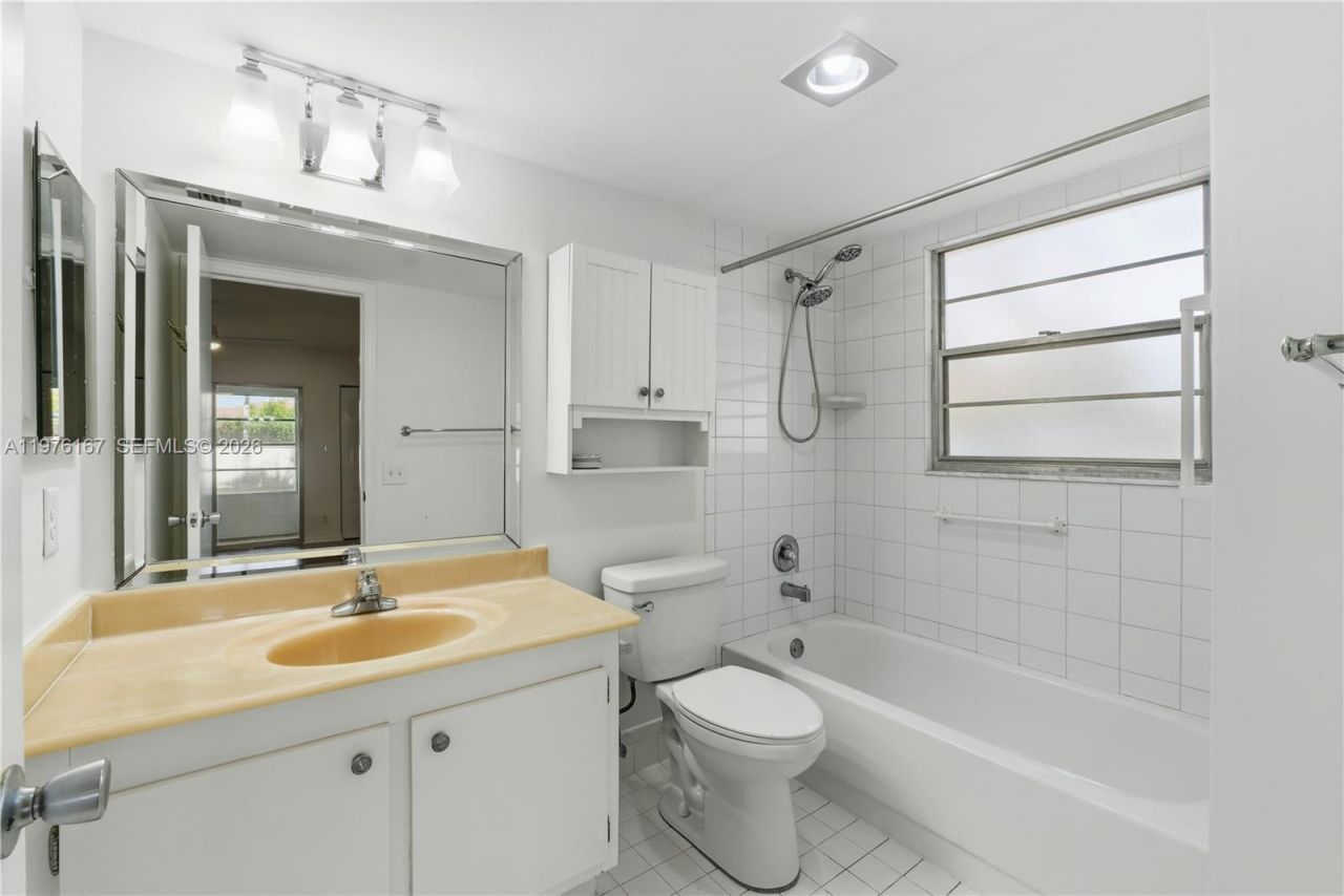 1901 Bermuda Cir, Unit A1, Coconut Creek, FL 33066 Photo