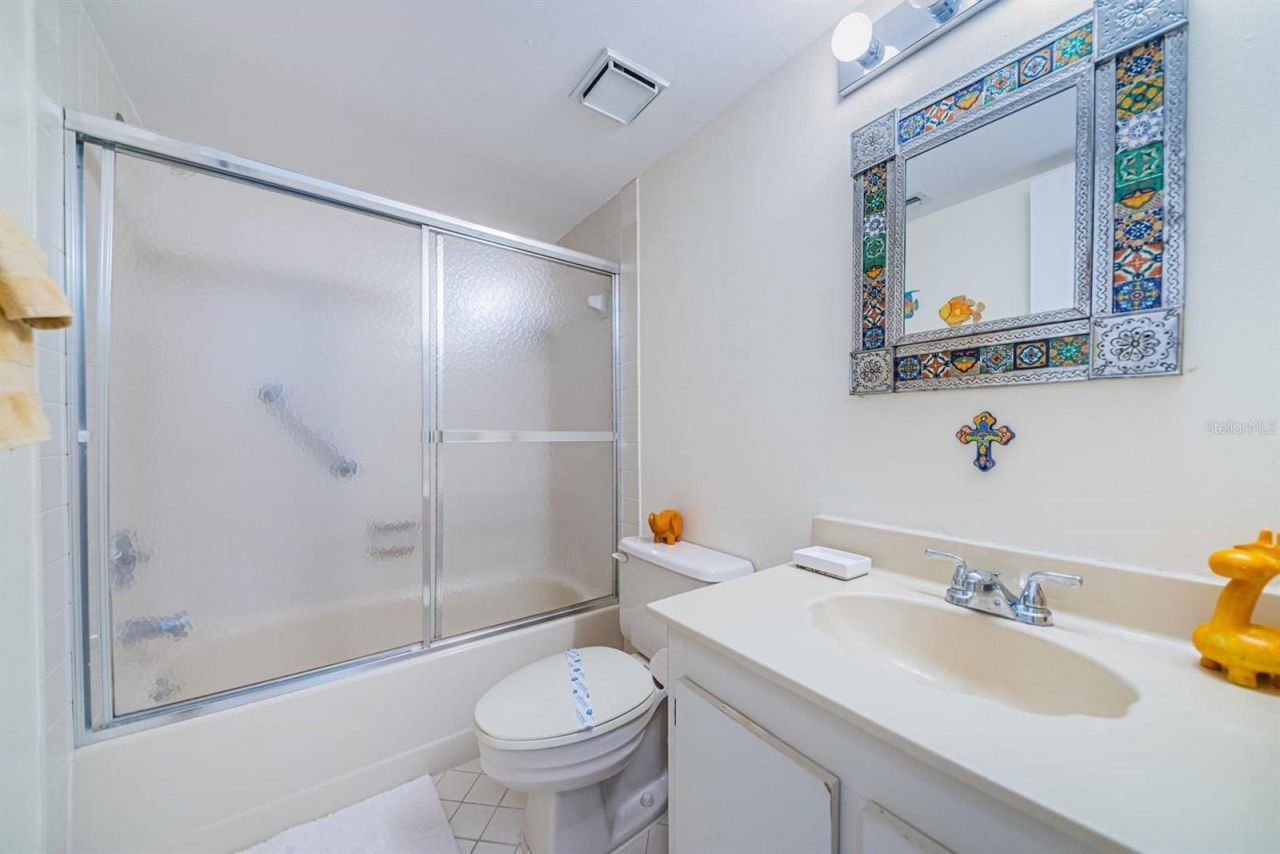 6294 Bahia Del Mar Circle , Unit 114, Saint Petersburg, FL 33715 Photo