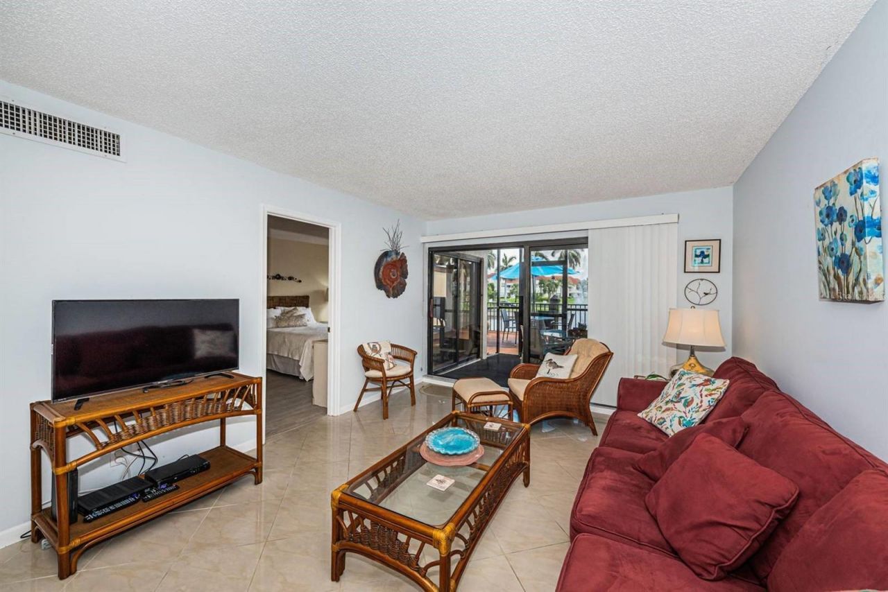 6294 Bahia Del Mar Circle , Unit 114, Saint Petersburg, FL 33715 Photo