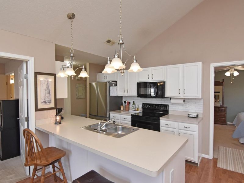 2476 Meadow Glade Drive, Hilliard, OH 43026 Photo 12