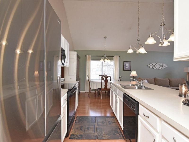 2476 Meadow Glade Drive, Hilliard, OH 43026 Photo 15