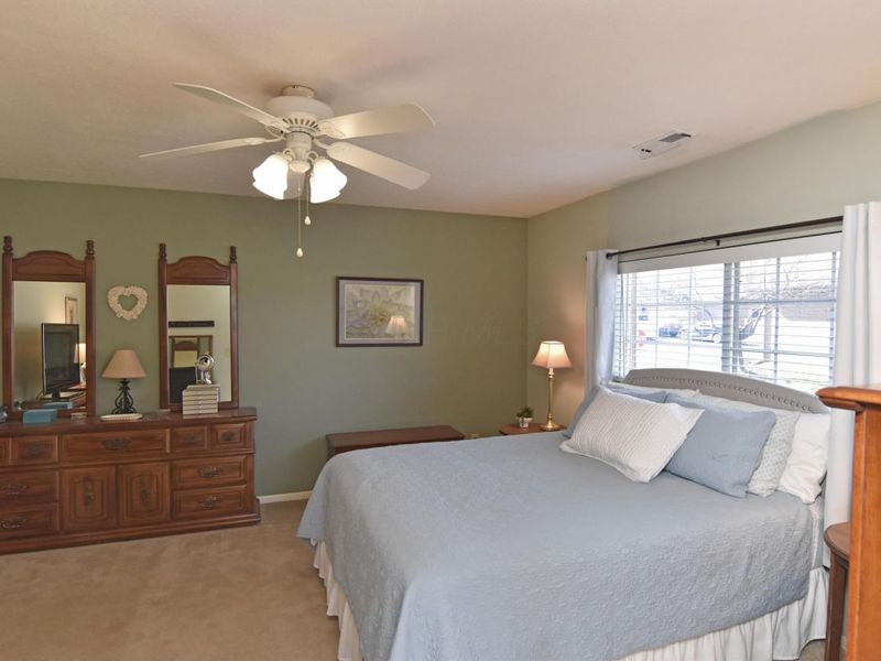 2476 Meadow Glade Drive, Hilliard, OH 43026 Photo 16