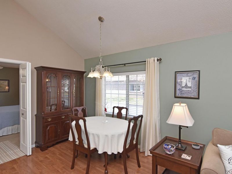 2476 Meadow Glade Drive, Hilliard, OH 43026 Photo 8