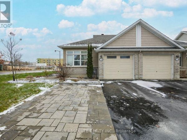 176 Minoterie Ridge, Ottawa, ON K4A0Y8