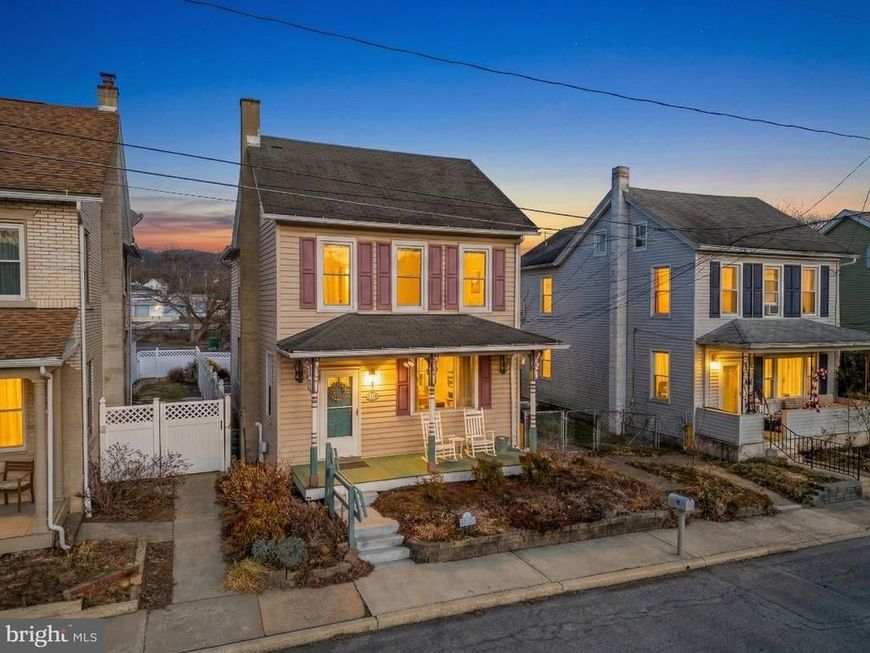 117 S Canal Street, Walnutport, PA 18088 Main Photo