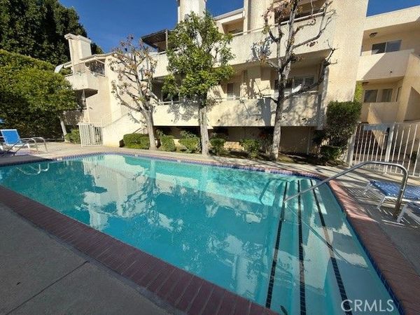 19400 Wyandotte, Unit 16, Reseda, CA 91335