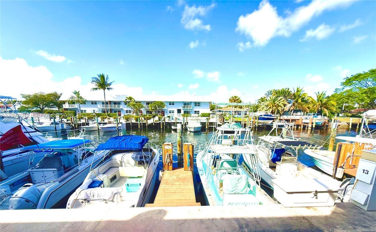 2533 NE 15th St , Pompano Beach, FL 33062 Photo