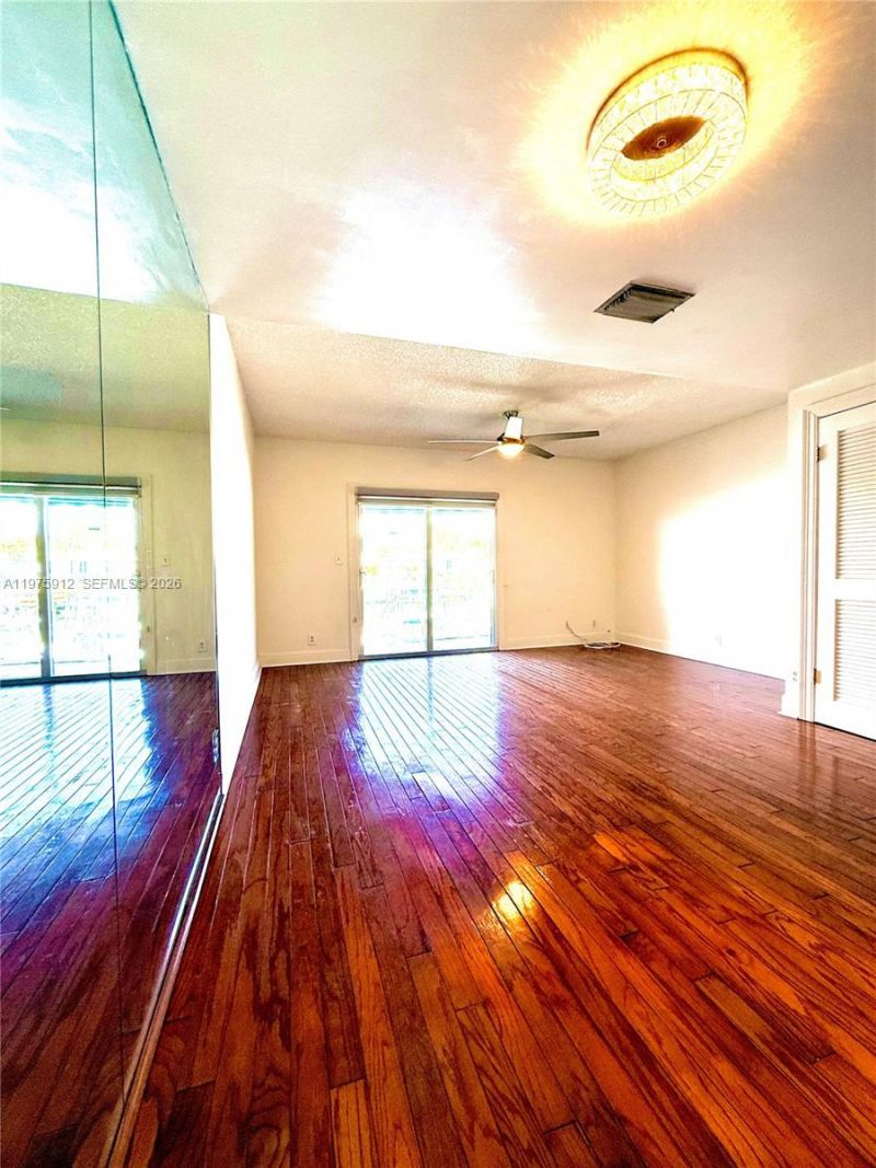 2533 NE 15th St , Pompano Beach, FL 33062 Photo