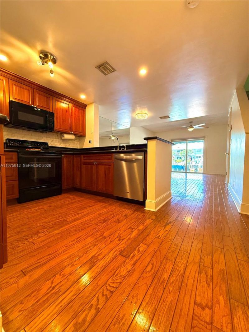 2533 NE 15th St , Pompano Beach, FL 33062 Photo