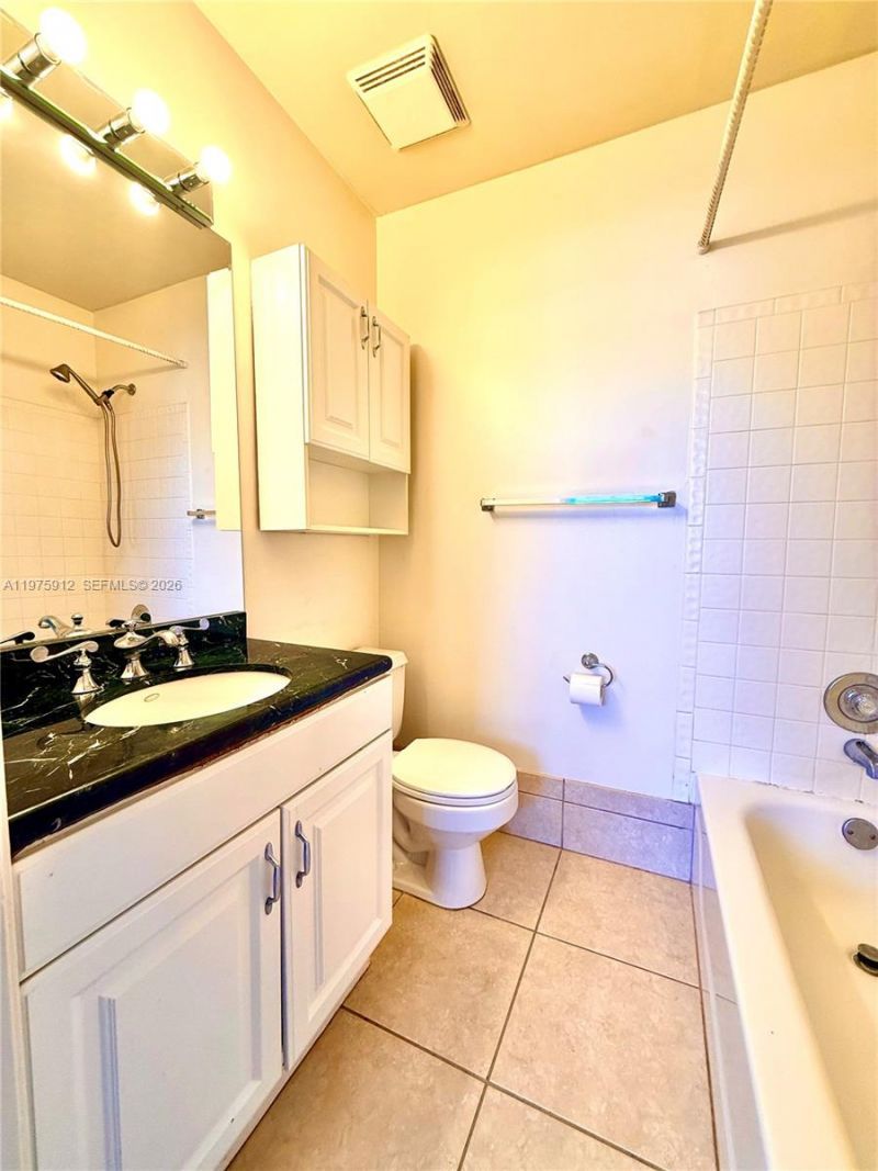 2533 NE 15th St , Pompano Beach, FL 33062 Photo