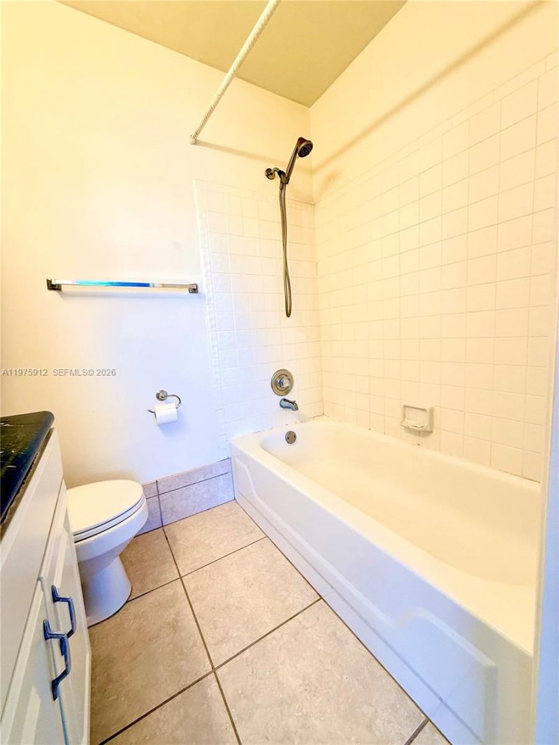 2533 NE 15th St , Pompano Beach, FL 33062 Photo