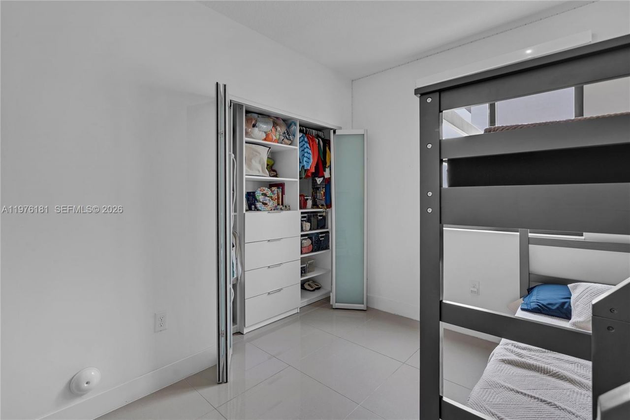 4703 NW 84th Ct, Doral, FL 33166 Photo