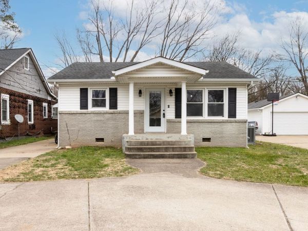 1212 N Spring St , Murfreesboro, TN 37130